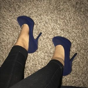 Qupid royal blue suede pumps.